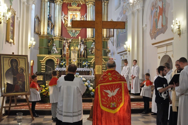 Znaki ŚDM w Borzęcinie