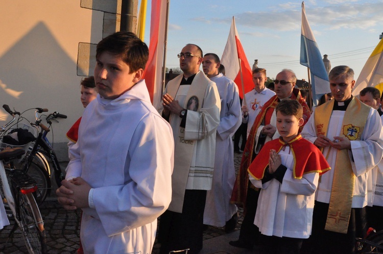 Znaki ŚDM w Borzęcinie