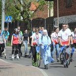 Pielgrzymka na rolkach i hulajnogach do Tychów - cz. I