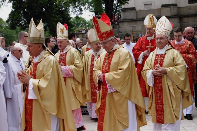 Procesja z Wawelu na Skałkę 2016