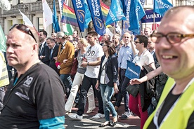 Marsz opozycji zablokował na kilka godzin centrum Warszawy.