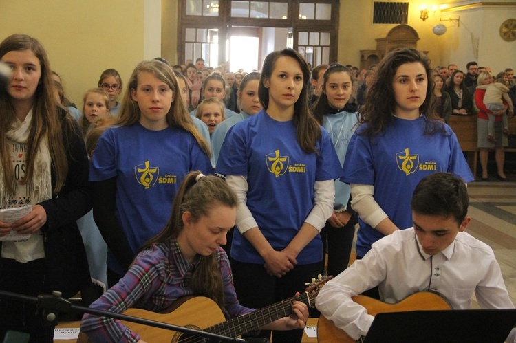 Symbole ŚDM w Radomyślu Wielkim