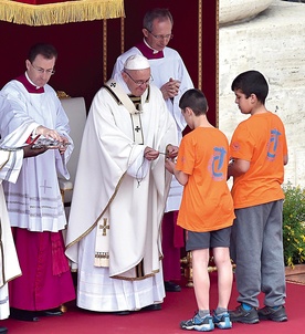 Młodzież podczas jubileuszowego spotkania z papieżem
