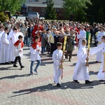 Symbole ŚDM w par. Trójcy Przenajświętszej w Mielcu