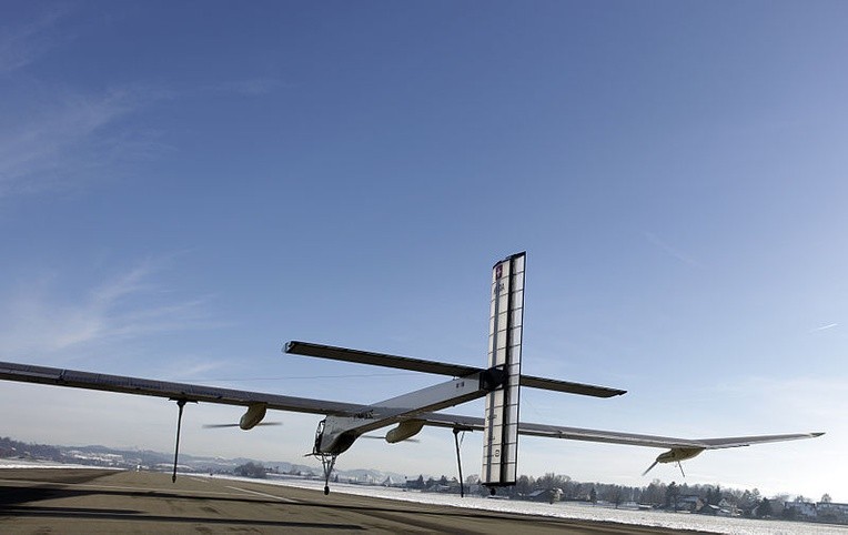 Solarny samolot wylądował w Oklahomie