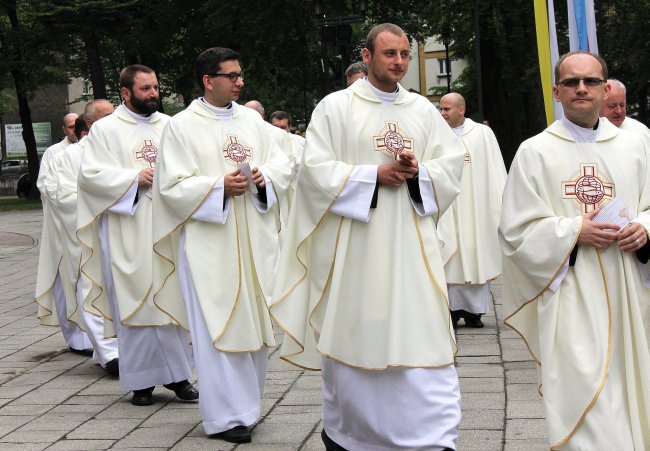 Święcenia kapłańskie w gliwickiej katedrze