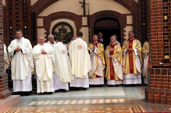 Święcenia kapłańskie w gliwickiej katedrze