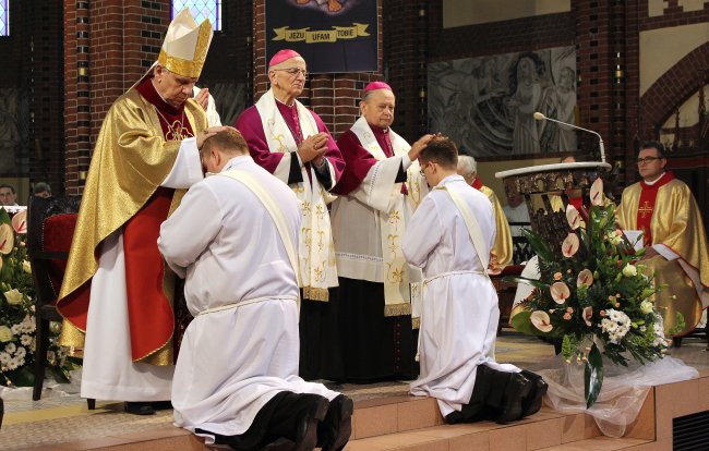 Święcenia kapłańskie w gliwickiej katedrze