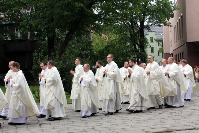 Święcenia kapłańskie w gliwickiej katedrze