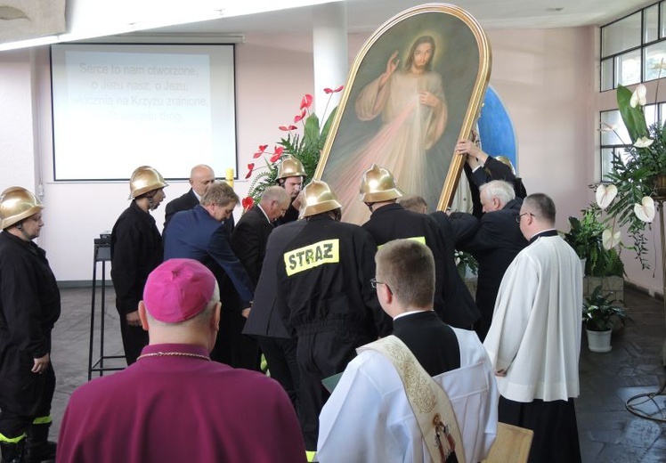 Znaki Bożego Miłosierdzia w Drogomyślu