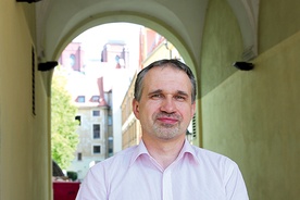 Dr Krzysztof Szmyd
