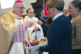 Jubileuszowi przewodniczył abp Józef Górzyński.  Podkreślał rolę młodego pokolenia, którego dziedzictwem  jest nauka Jana Pawła II. 