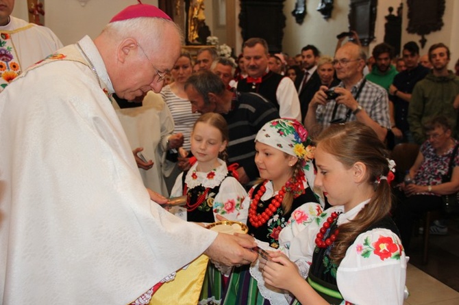 Boże Ciało w Łowiczu - Eucharystia