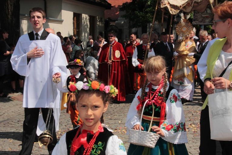 Boże Ciało w Łowiczu - Procesja