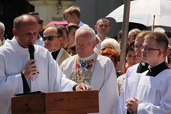 Boże Ciało w Łowiczu - Procesja