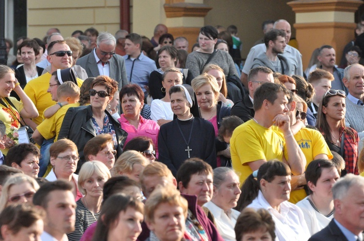 Zakliczyn, Diecezjalne Uwielbienie cz. I