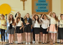 Występ uczniów szczepanowskiej szkoły
