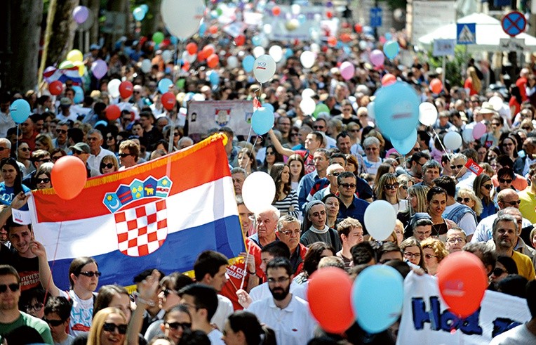 W demonstracji w Zagrzebiu wzięli udział przede wszystkim mieszkańcy stolicy, ale nie brakowało też ludzi, którzy przyjechali z prowincji.