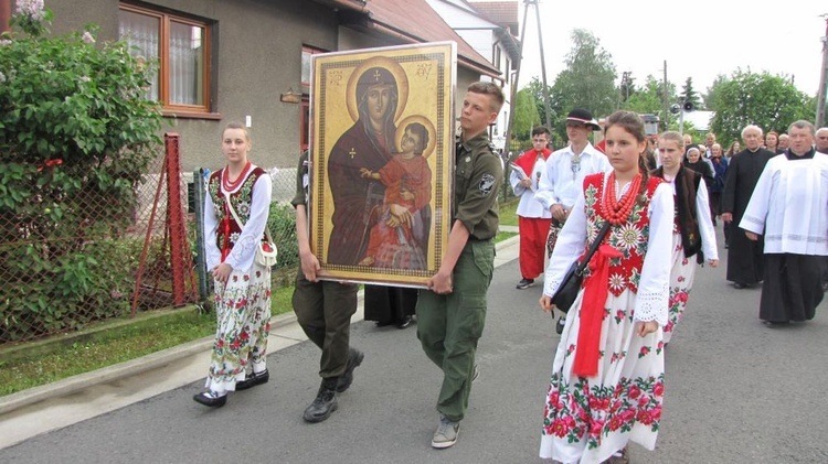 Peregrynacja symboli ŚDM w Czarnym Dunajcu - cz.1