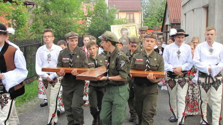 Peregrynacja symboli ŚDM w Czarnym Dunajcu - cz.1