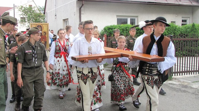 Peregrynacja symboli ŚDM w Czarnym Dunajcu - cz.1