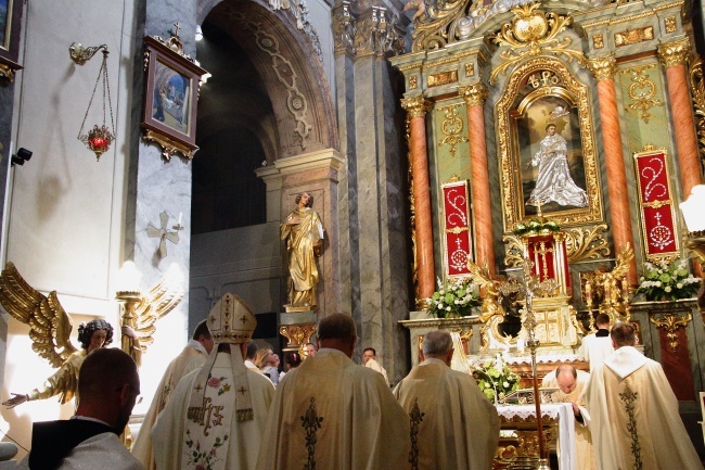 Koronacja obrazu Świętej Rodziny "Salus Infirmorum" u bonifratrów