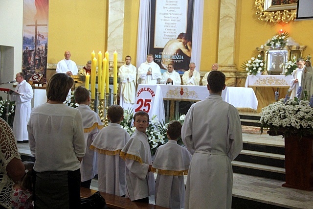 25-lecie parafii Matki Bożej Królowej Polski w Polkowicach