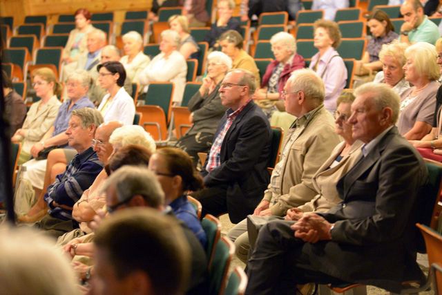 Widownia podczas debaty parlamentarzystów