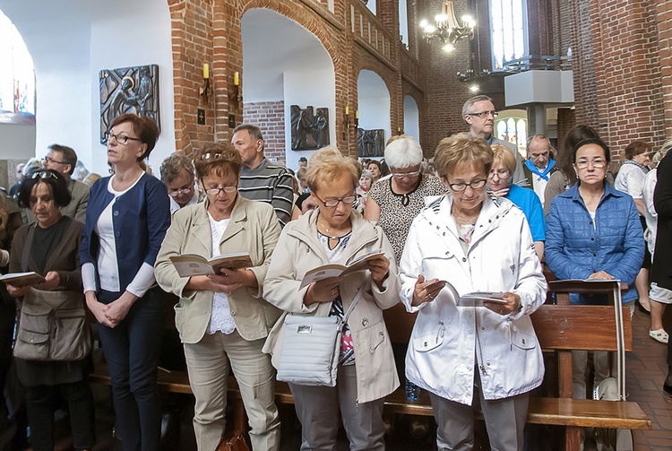 Celebracja odnowienia przyrzeczeń chrztu 