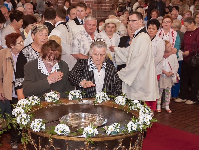 Celebracja odnowienia przyrzeczeń chrztu 