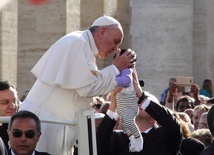 Papież do Centrum Ochrony Nieletnich: robicie wielką pracę