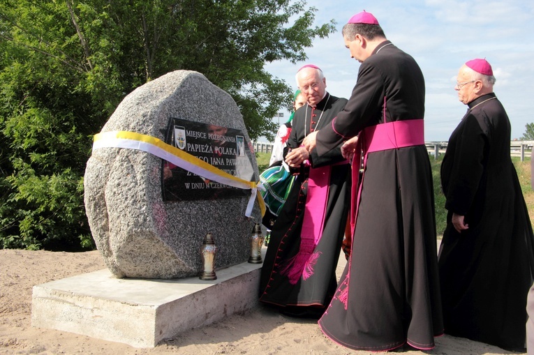 Odsłonięcie pamiątkowej tablicy