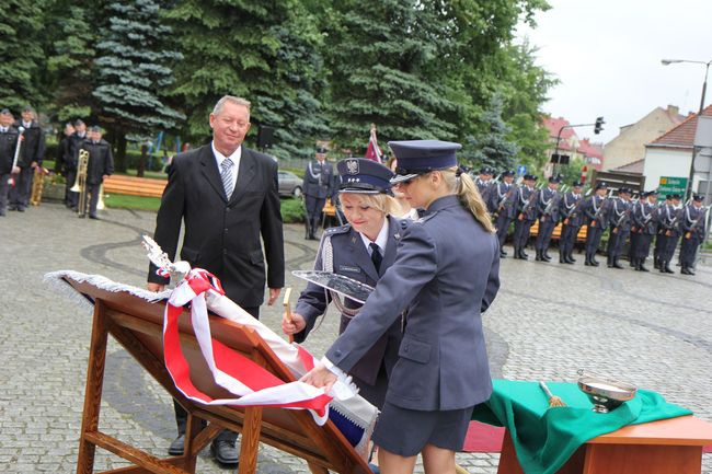 Poświęcenie sztandaru aresztu w Międzyrzeczu