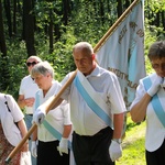 Droga krzyżowa w Wał Rudzie