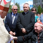 Poświęcenie pomnika św. abp. Bilczewskiego w Wilamowicach