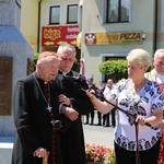 Poświęcenie pomnika św. abp. Bilczewskiego w Wilamowicach