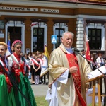 Poświęcenie pomnika św. abp. Bilczewskiego w Wilamowicach