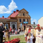 Poświęcenie pomnika św. abp. Bilczewskiego w Wilamowicach