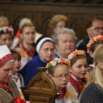 Poświęcenie pomnika św. abp. Bilczewskiego w Wilamowicach