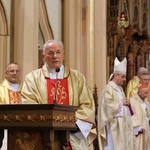 Poświęcenie pomnika św. abp. Bilczewskiego w Wilamowicach