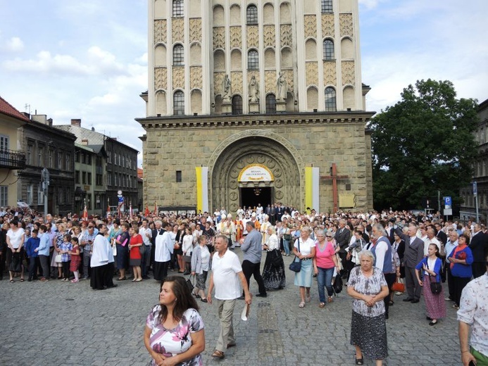 Pożegnanie Znaków Miłosierdzia w katedrze św. Mikołaja w Bielsku-Białej