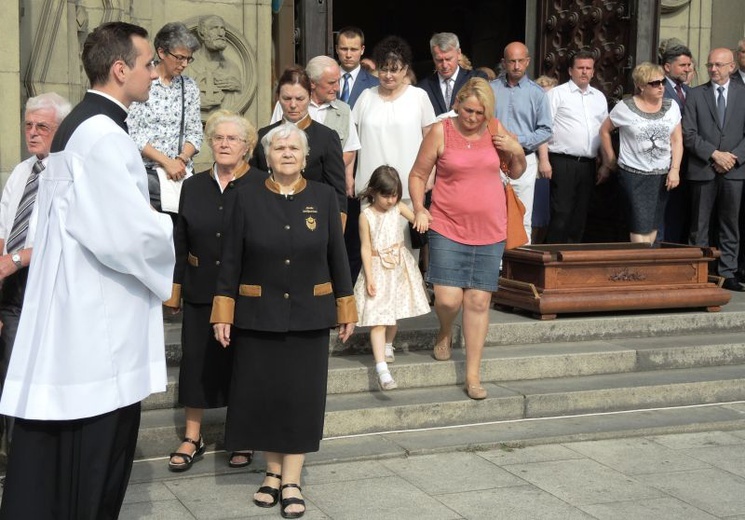 Pożegnanie Znaków Miłosierdzia w katedrze św. Mikołaja w Bielsku-Białej