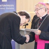 Abp Sławoj Leszek Głódź dekrety wręczał osobiście