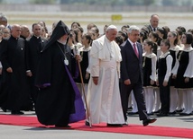Franciszek jest już w Armenii 