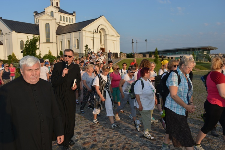 Pielgrzymka Morąg-Gietrzwałd cz. II