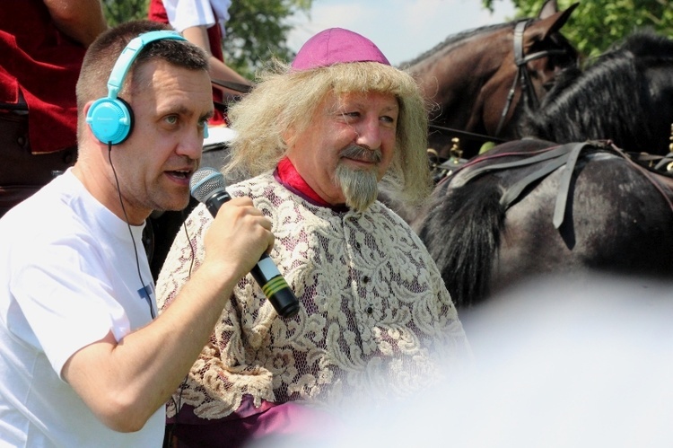 Odsłonięcie głazu bp. Wacława Leszczyńskiego