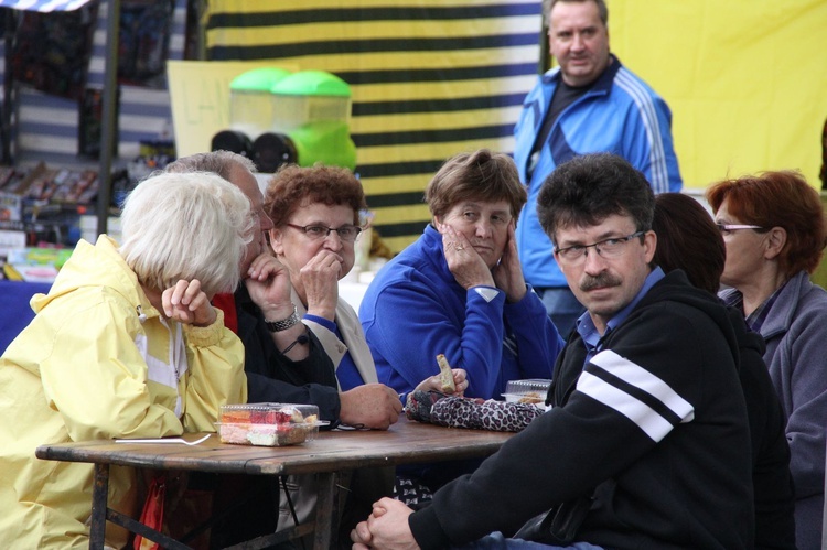 Festyn parafialny w Świniarsku