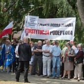 KOD wycofał z Sejmu swój projekt ustawy o TK