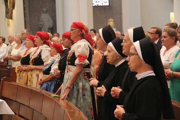 Odsłonięcie pomnika kard. A. Hlonda w Katowicach (cz. I)