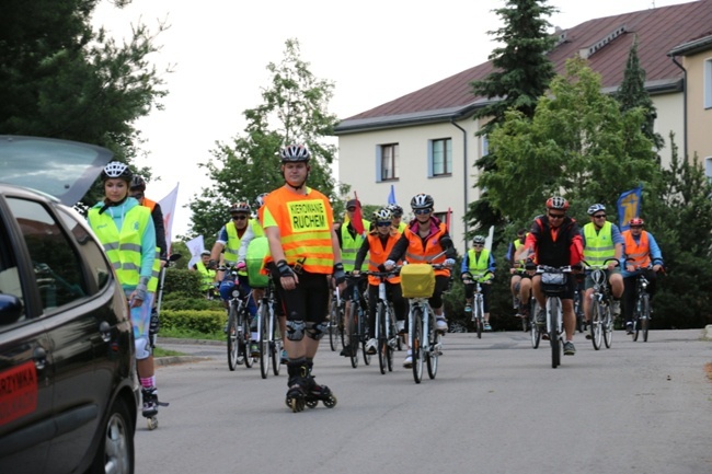 Pielgrzymka rowerowa AK na Jasną Górę